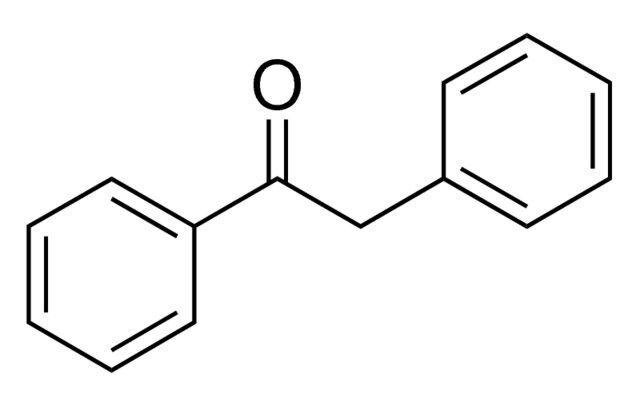 2-Phenylacetophenone
