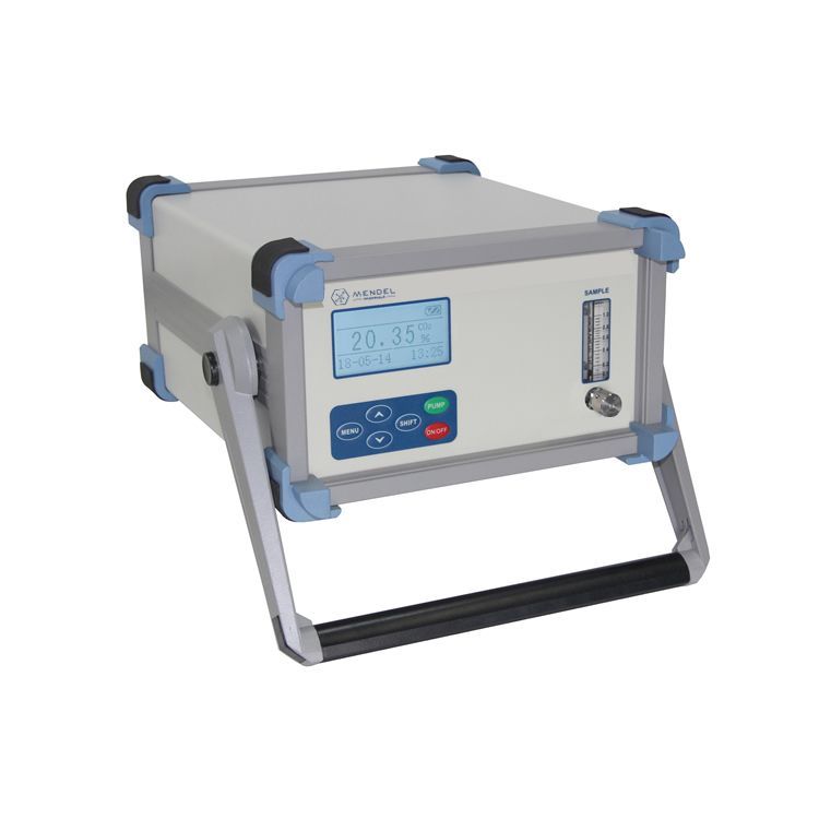 Portable purity oxygen analyzer