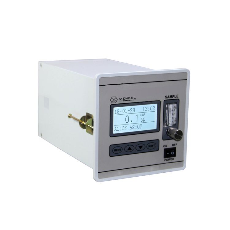 Infrared carbon dioxide analyzer