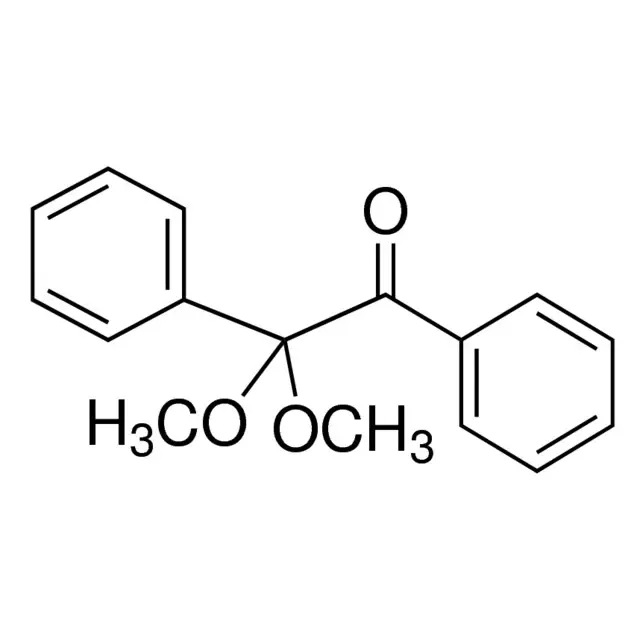 2,2-Dimethoxy-2-phenylacetophenone